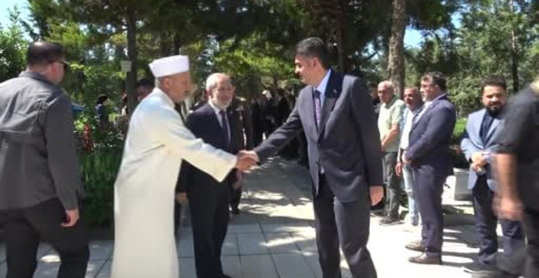 Kilis Valisi Kalaylı, Bayram Arefesinde Şehitleri Ziyaret Etti