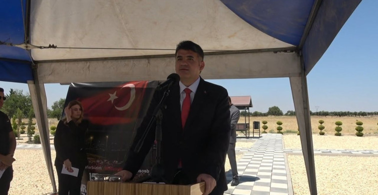 Kilis'te 15 Temmuz Parkı açıldı, fidanlar toprakla buluşturuldu