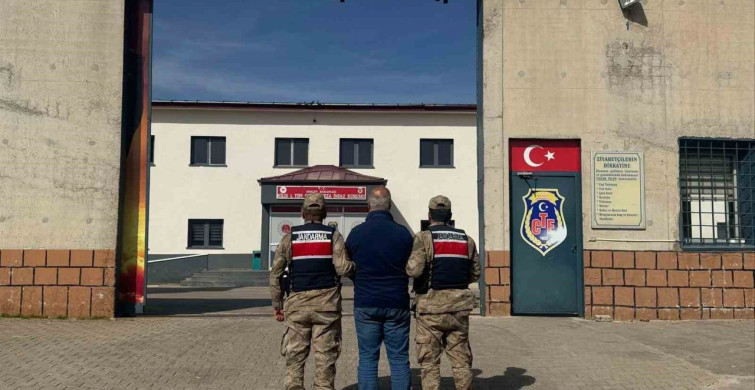 Kilis'te Aranan Şahıs Jandarma Ekiplerince Yakalandı