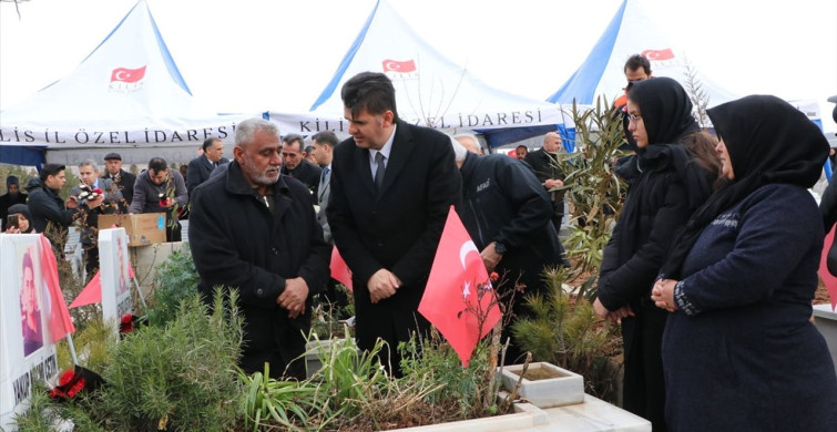 Kilis'te Depremde Hayatını Kaybedenler Anıldı