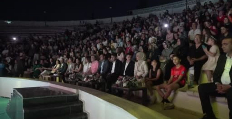 Kilis'te halk oyunları ve müzik şöleni gerçekleşti