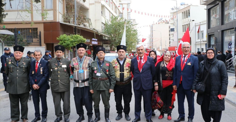 Kilis'te Kuvayımilliye Yürüyüşü ile Kurtuluş Coşkusu