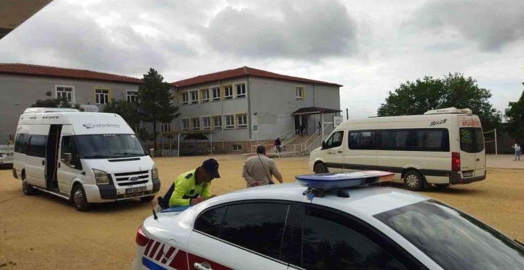 Kilis'te Öğrencilere Trafik Eğitimi ve Servis Denetimi Gerçekleştirildi