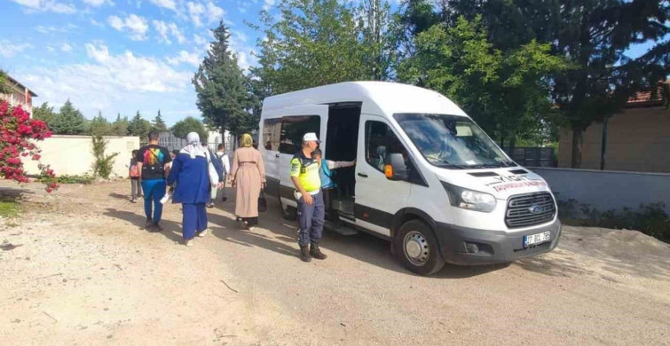 Kilis'te Okul Servislerine Jandarma Denetimi