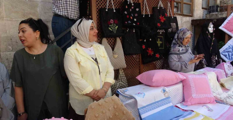 Kilis'te Şehit ve Gazi Aileleri için Hayır Çarşısı Açıldı