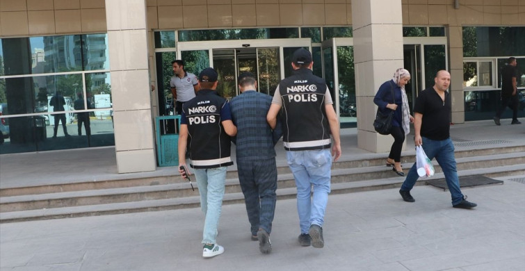 Kilis'te Uyuşturucu Operasyonu: 215 Bin Sentetik Hap Ele Geçirildi