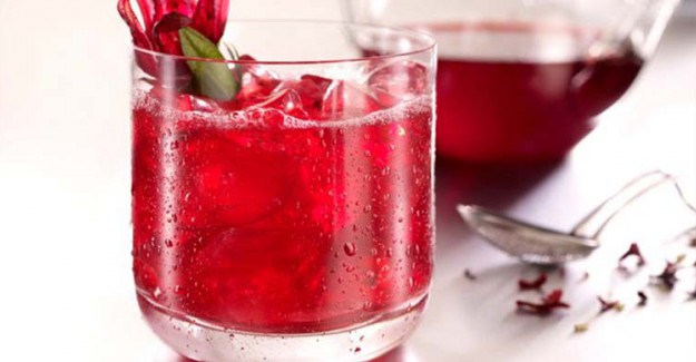Kilo Vermeye Yardımcı Oluyor! Mucize Besin Hibisküsün Faydaları