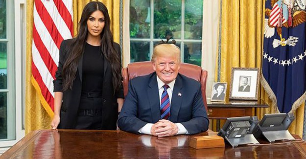 Kim Kardashian Siyasete Girmeyi Düşünüyor