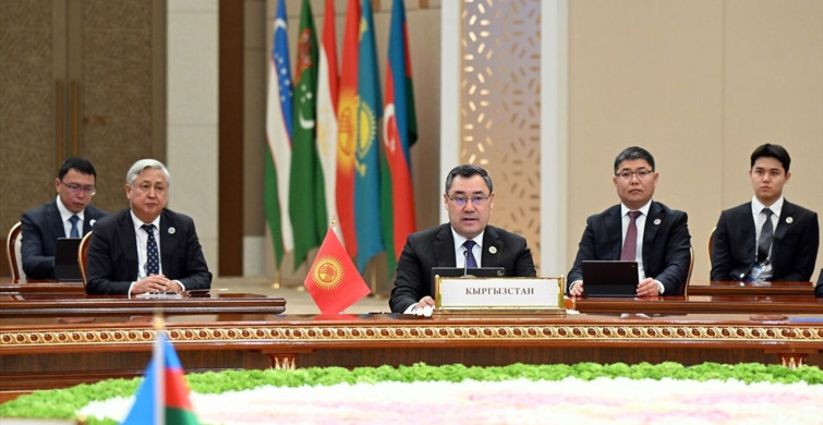 Kırgızistan Cumhurbaşkanı Caparov, Orta Asya İşbirliğine Dikkat Çekti
