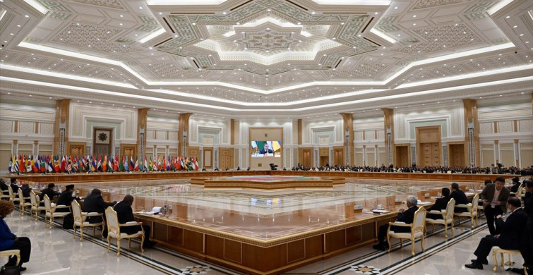 Kırgızistan Cumhurbaşkanı Caparov’dan Türkmenistan’a Enerji Güvenliği Vurgusu