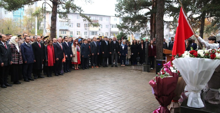 Kırgızistan'da Türkiye Cumhuriyeti'nin 102. Yılı Coşkuyla Kutlandı