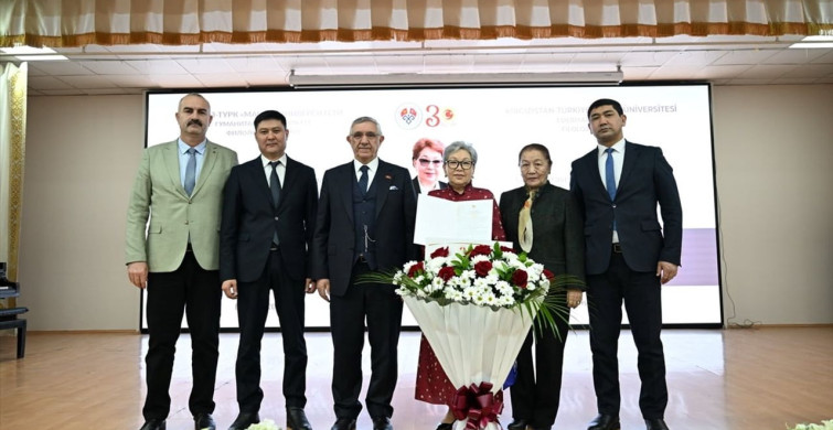 Kırgızistan'da Uluslararası Ana Dil Günü Coşkuyla Kutlandı