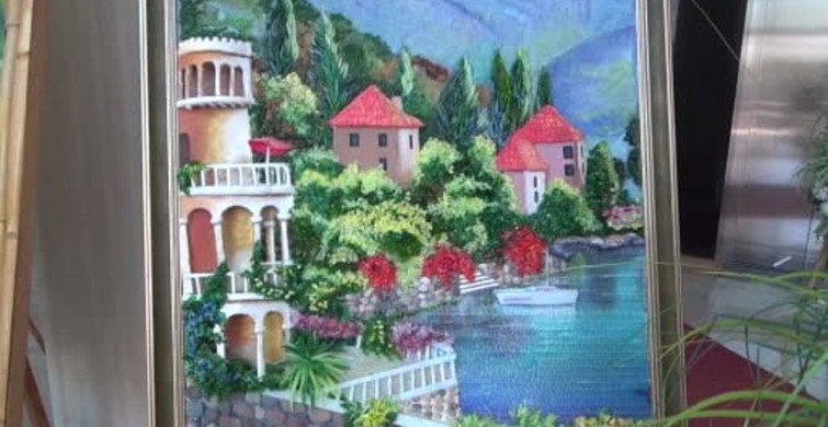 Kırık Camlarla Sanat: Pervin Kavacık'ın Eseri