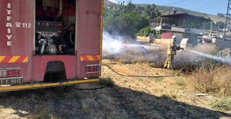 Kırıkhan'da bahçede yangın çıktı