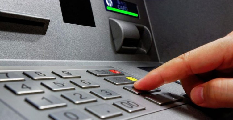Kırıkkale'de Dolandırıldığını ATM'de Anlayan Adam Hemen Polise Koştu