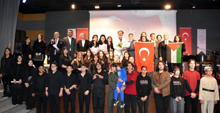 Kırıkkale'de 'Kim Var' Sanat Etkinliği Gerçekleştirildi