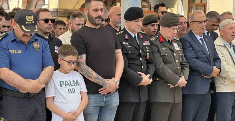 Kırıkkale'de meydana gelen patlamada hayatını kaybeden Turan Göl, Çankırı'da toprağa verildi