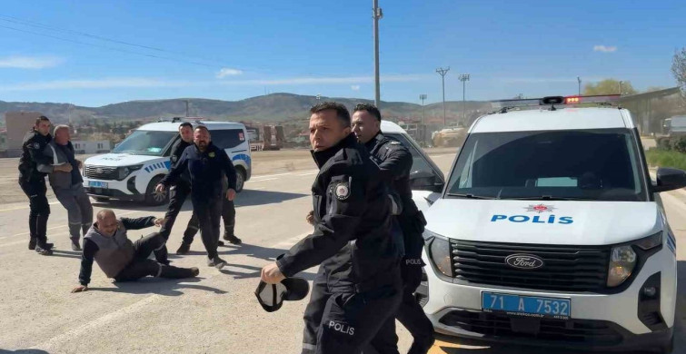 Kırıkkale'deki Kutlama Sürprizi: Kavga Yerine Pasta