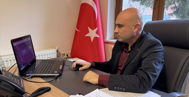 Kırklareli İl Genel Meclisi Başkanı Hakan Geriş AA'nın Oylamasında