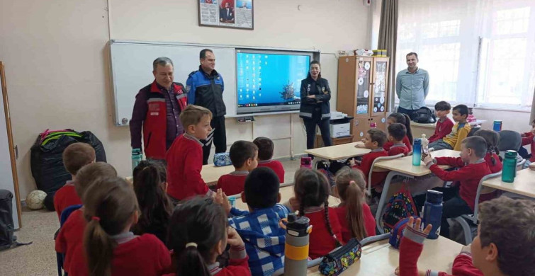 Kırklareli'de Güvenli İnternet Eğitimi