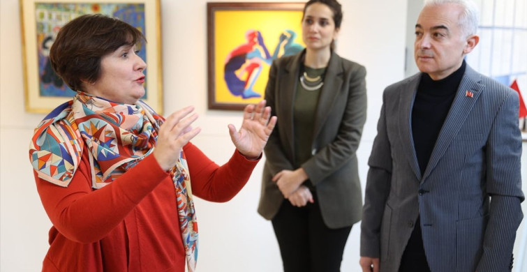 Kırklareli'de Sanatseverlerle Buluşan 'Hayatın Renkleri' Sergisi