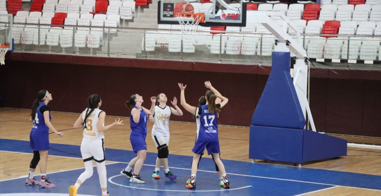 Kırklareli'nde 14 Yaş Altı Kızlar Anadolu Şampiyonası Heyecanı