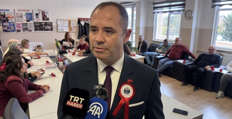 Kırklareli'nde Öğretmenler Günü'nde Fidan Dikimi