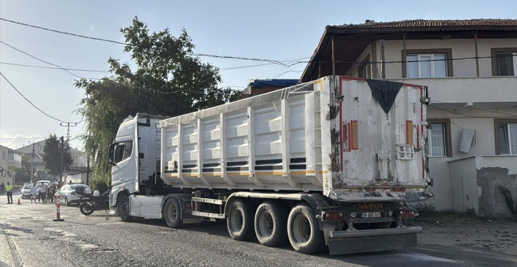 Kırklareli'nde Tır Kazası: Kadın Ağır Yaralandı
