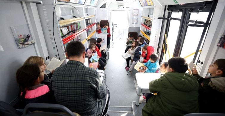 Kırklareli'nin Gezici Kütüphanesi: Kültür Taşımaya Devam Ediyor