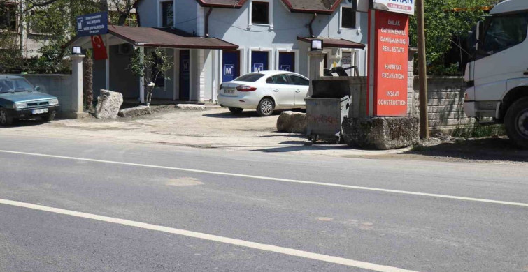 Kırkpınar Mahallesi'nde Çöp Kamyonu Kazası