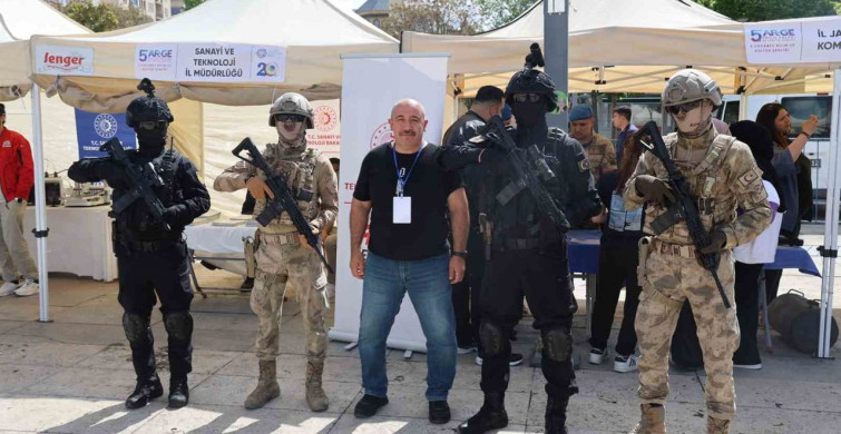 Kırşehir Bilim Şenliği'nde Jandarma Standı İlgi Odağı