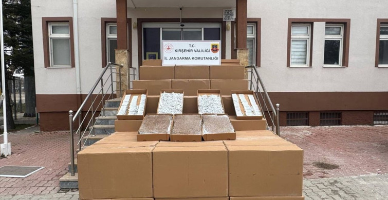 Kırşehir'de 1 Milyondan Fazla Kaçak Makaron Ele Geçirildi