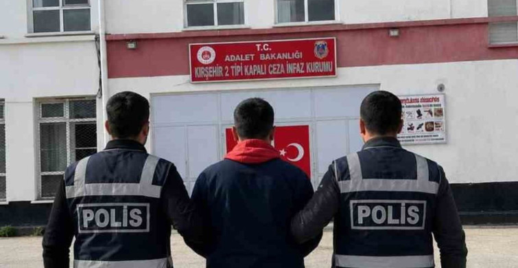 Kırşehir'de 10 Dosyadan Aranan Şahıs Yakalandı
