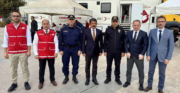 Kırşehir'de 102 Ünite Kan Bağışı ile Cumhuriyet Kutlaması