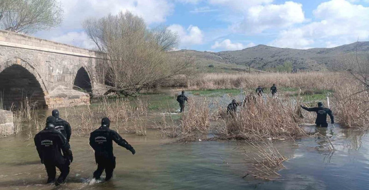 Kırşehir'de Kayıp Adamın Arama Çalışmaları Devam Ediyor