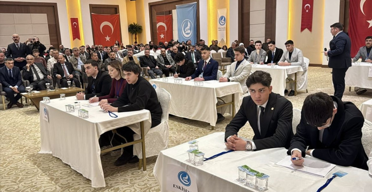 Kırşehir'de Ülkü Ocakları'ndan Bağımlılıkla Mücadele ve Bilgi Yarışması