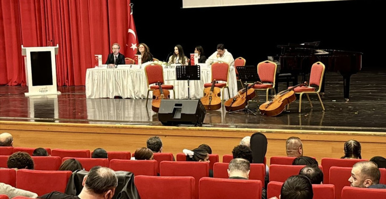 Kırşehir'de UNESCO Uluslararası Genç Müzisyenler Çalıştayı Başladı Kırşehir'de UNESCO Uluslararası Genç Müzisyenler Çalıştayı Başladı