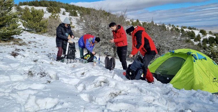 Kırşehirli Dağcılar Kervansaray Dağı'nda Zirve Yükselişi