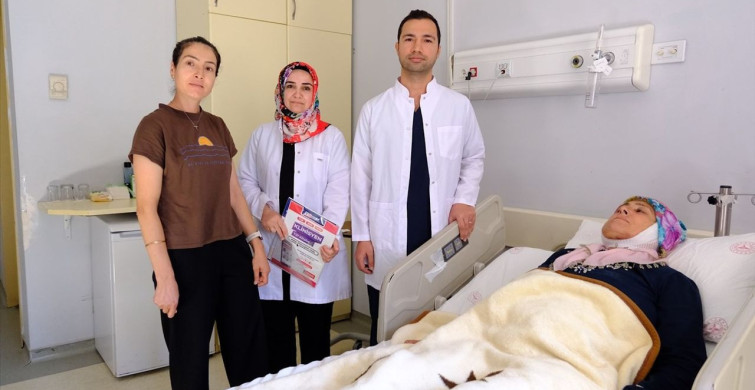 Kısmi Yüz Felci Geçiren Hasta Ameliyatla Sağlığına Kavuştu