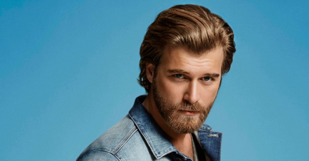 Kıvanç Tatlıtuğ'un Yardımcısını Görenler Dönüp Bir Kez Daha Baktı!