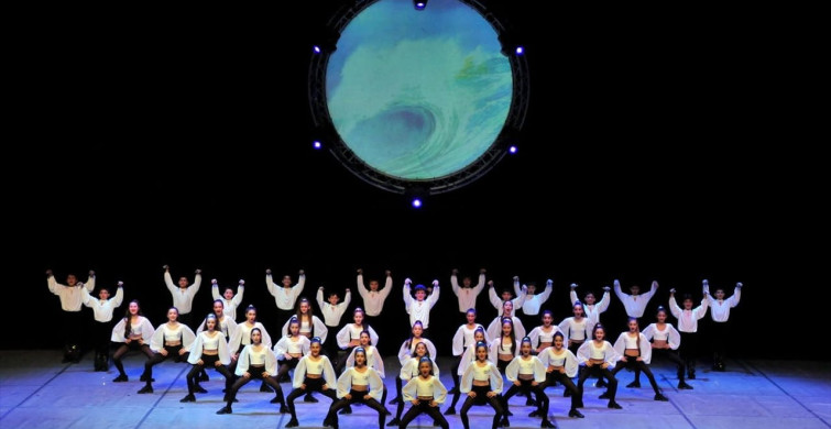 Kıvılcım Çocuk Müzikali: Minik Dansçılar Sahne Aldı