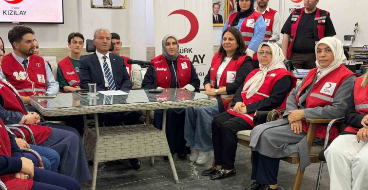 Kızılay Başkanı'ndan Kadınlara Özür Dilemesi