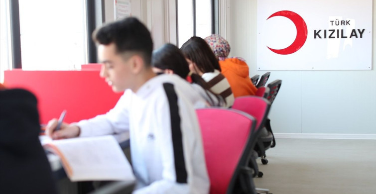 Kızılay Kütüphaneleri: Deprem Bölgesindeki 504 Öğrenci Üniversiteye Yerleşti