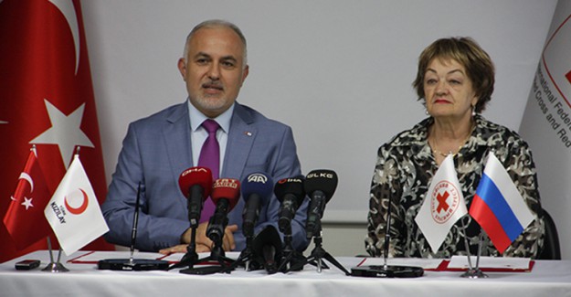 Kızılay'la Rusya Kızılhaçı Arasında Yapılan İşbirliğinin İmza Töreni Gerçekleşti