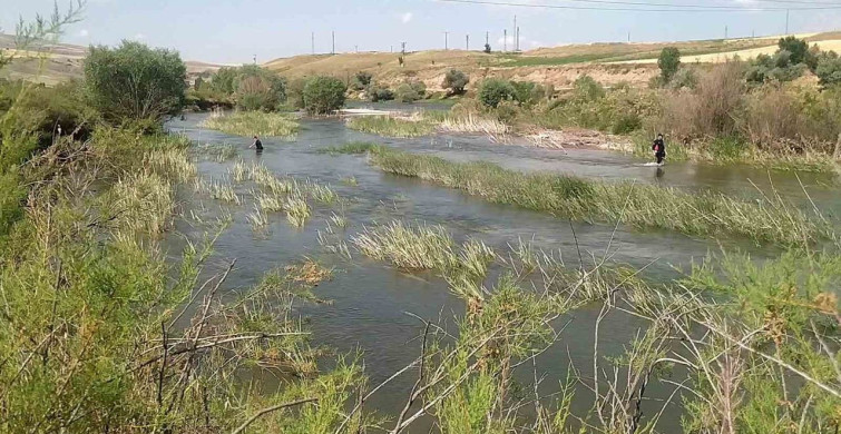 Kızılırmak’ta kaybolan genci arama çalışmaları üçüncü gününde devam ediyor