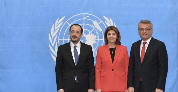 KKTC Cumhurbaşkanı Erhürman ile GKRY Lideri Hristodulidis'ten Kıbrıs Sorunu Üzerine Görüşmeler