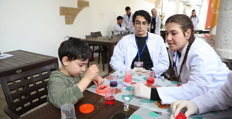 KKTC'de Deneysel Bilim Tarihi Atölyesi Başladı