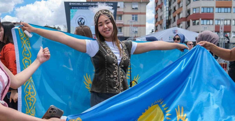 Kocaeli'de 46 ülkeden kültür şöleni