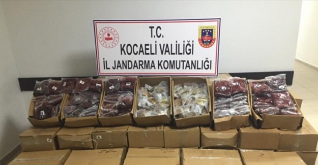 Kocaeli'de 5 Ton 720 Kilogram Kaçak Tütün Ele Geçirildi