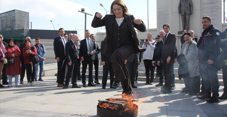 Kocaeli'de Coşkulu Nevruz Bayramı Kutlaması